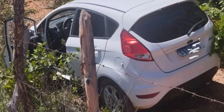 Polícia Militar de Salinas Recupera Veículo Roubado após Ação Rápida na Zona Rural
